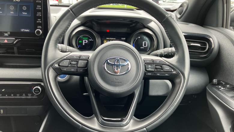 Toyota Yaris 1.5 Hybrid Launch Edition 5dr CVT Hybrid Hatchback